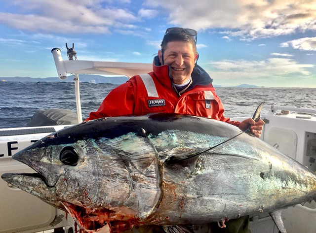 SKIPPER: Capt. Locki Nichols SPECIES: Southern Bluefin Tuna WEIGHT: 100kg LURE: 8" JB Little Dingo.